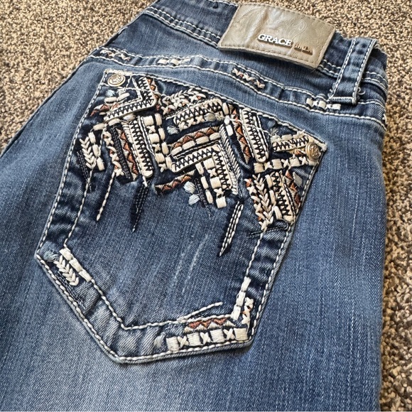 Grace in LA Women’s Jeans Size 30 Bootcut Embroidered Pocket Blue Denim - Picture 3 of 10